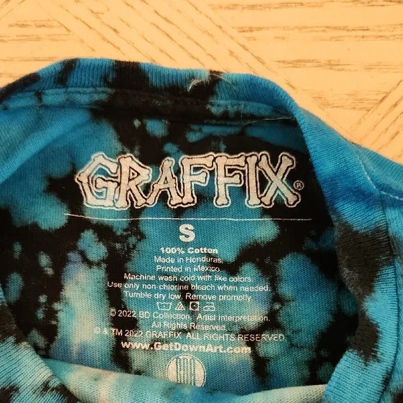 Graffix Colorful Tie Dyed Jester Tee Unisex Size Small - Picture 2 of 6